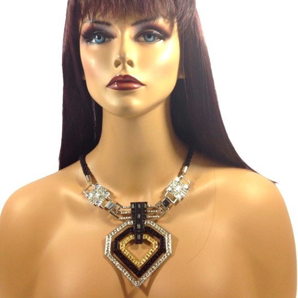 Diamond Shaped Rhinestone Tri Color Enameled Rope Necklace - Picture 4 of 5